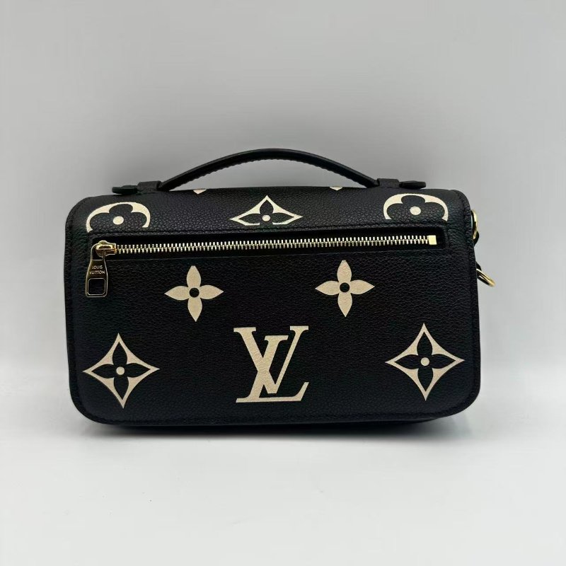 LOUIS VUITTON Pochette Métis East West 可拆卸可調節肩帶壓 壓紋軟粒面牛皮革 小郵差包 M46596-1
