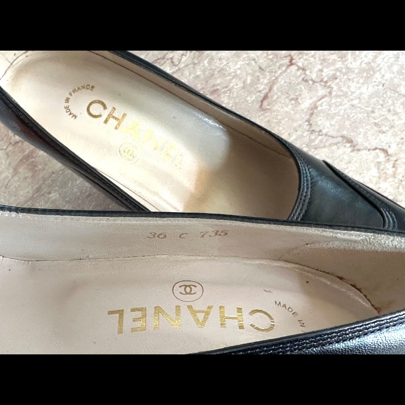 Chanel雙C高跟鞋-12