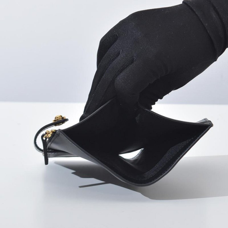 💎Han's house精品服飾💎 VERSACE 凡賽斯 女神頭 頂級黑牌 小牛皮 零錢 卡包 短夾-2