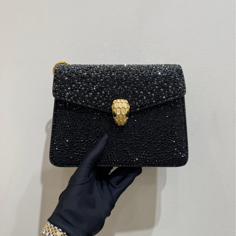 【閒置❤️】BVLGARI Serpenti Forever黑色金扣鑲鑽斜挎包-2