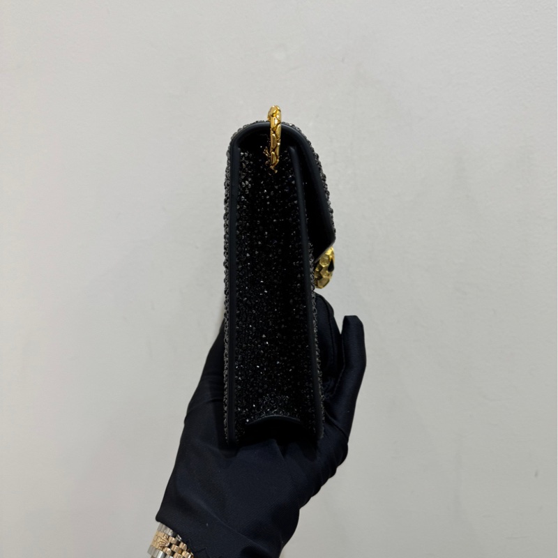 【閒置❤️】BVLGARI Serpenti Forever黑色金扣鑲鑽斜挎包-5
