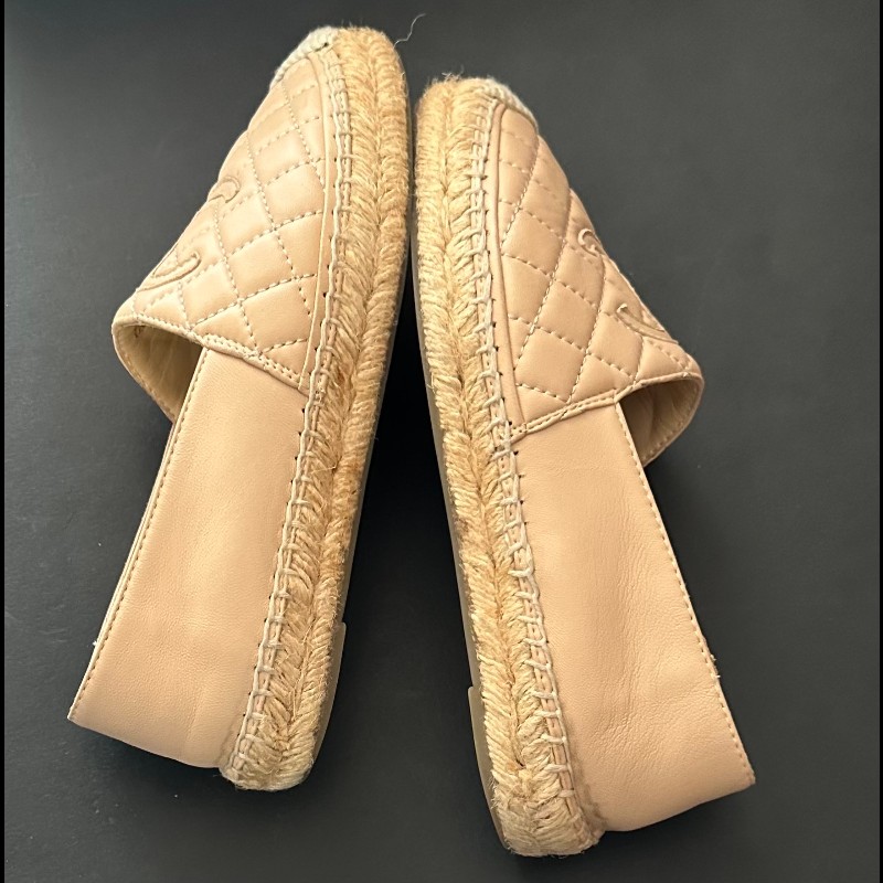 Chanel經典草編鉛筆鞋-10