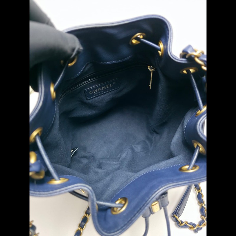 Chanel - Small Bucket Crossbody Bag深藍色-18