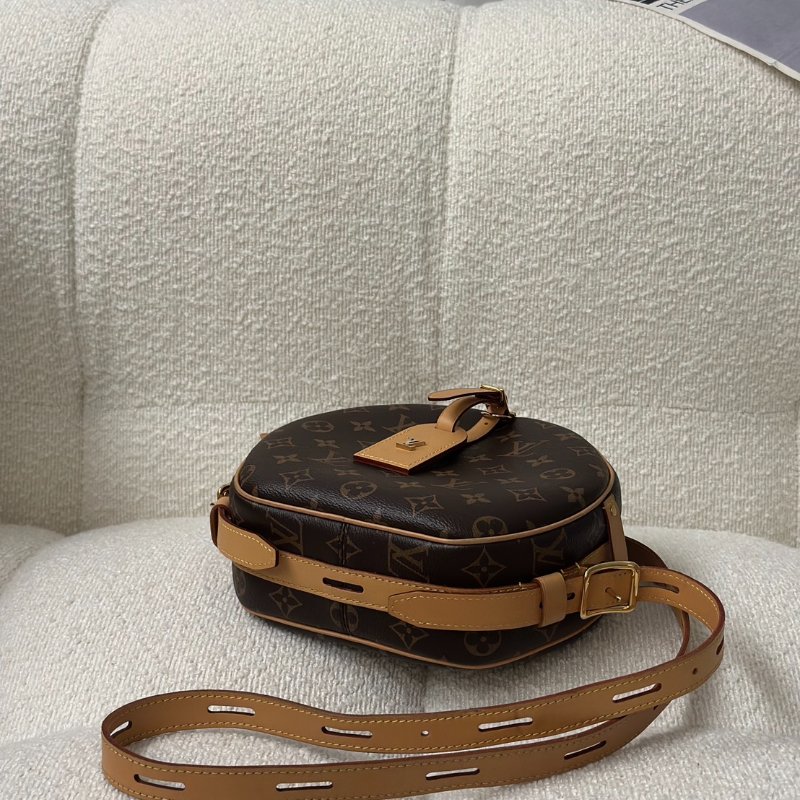 LOUIS VUITTON 圓餅包 MM-2