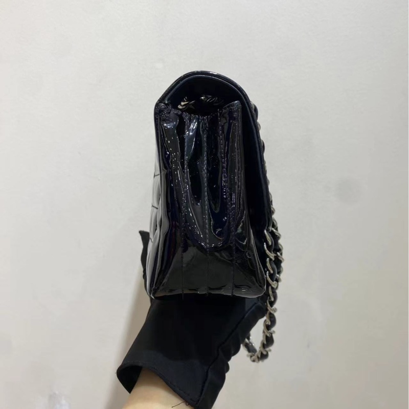 【近新閒置❤️】 Chanel 黑色漆皮銀鏈條 單肩包斜挎包-6