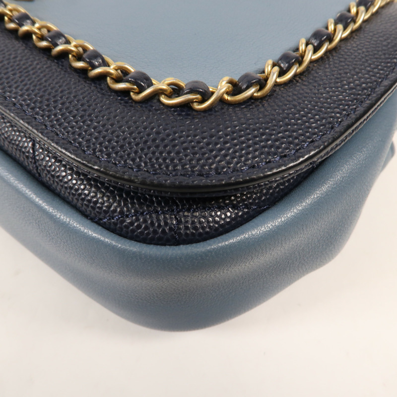 CHANEL 牛皮皮革Chain Shoulder金扣鏈帶肩背袋-6