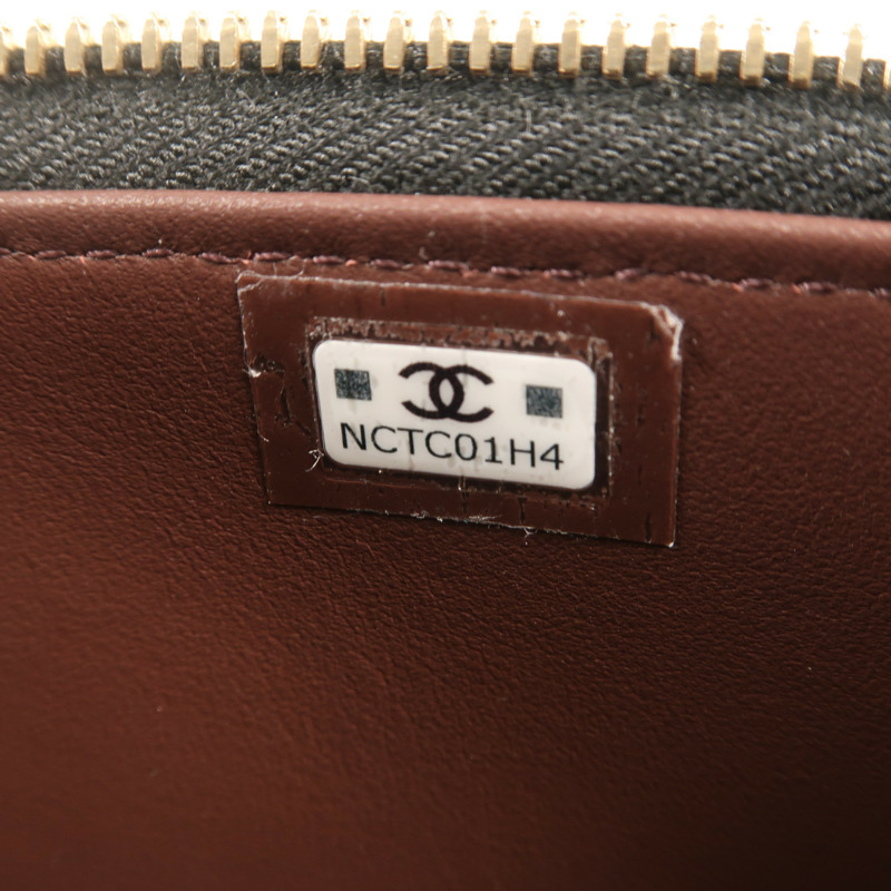 CHANEL 牛皮皮革Chain Shoulder金扣鏈帶肩背袋-11