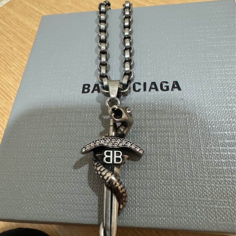 Balenciaga 巴黎世家項鍊-1
