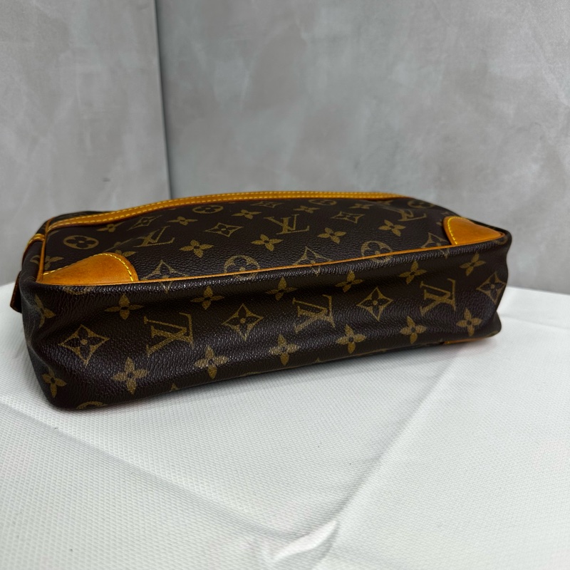 Louis Vuitton 復古手拿包-6