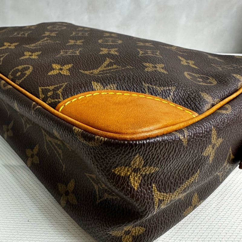 Louis Vuitton 復古手拿包-10