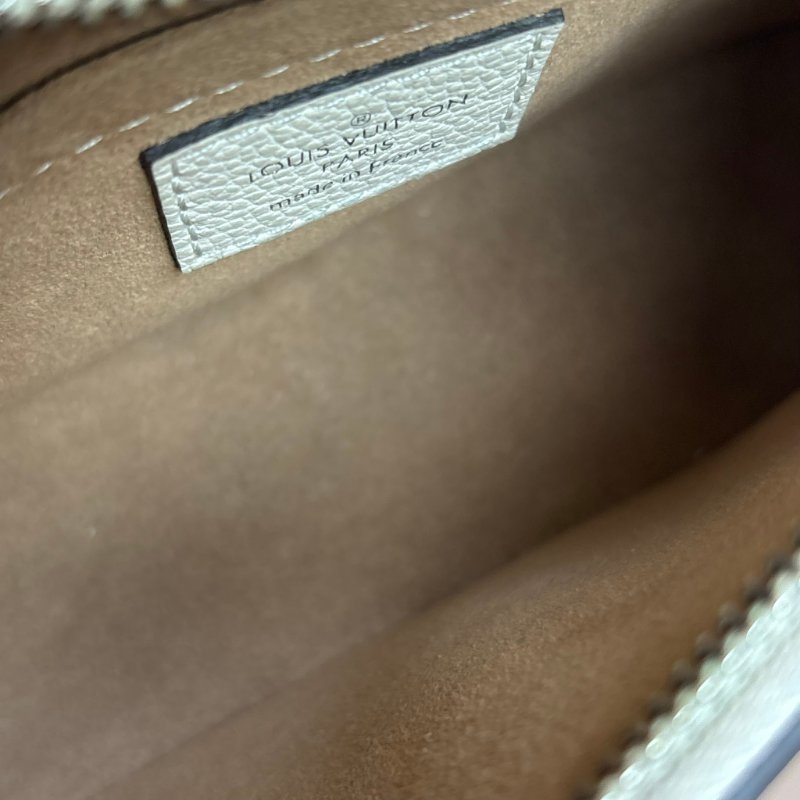 ::LOUIS VUITTON::LV M20999 石英白 Marellini EPI 牛皮二用包-15