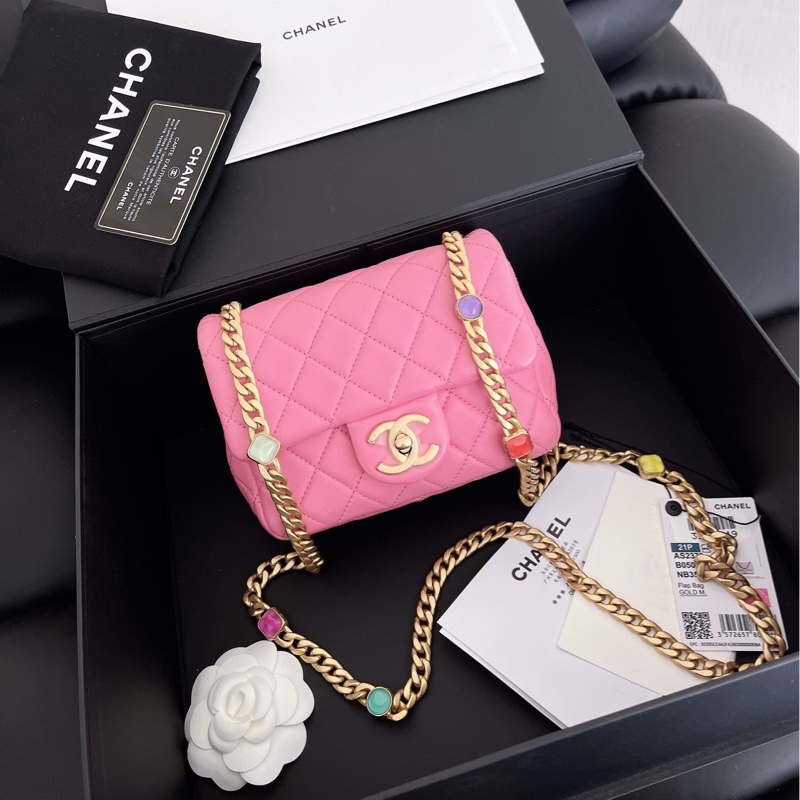 【近新閒置品】Chanel 香奈兒 粉色菱格紋 彩色寶石鏈條 滅霸粉色羊皮31開斜背包隨身包-9