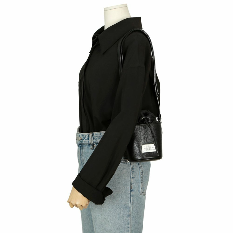 MAISON MARGIELA S56WG0164 5AC 微型水桶肩斜背包-8