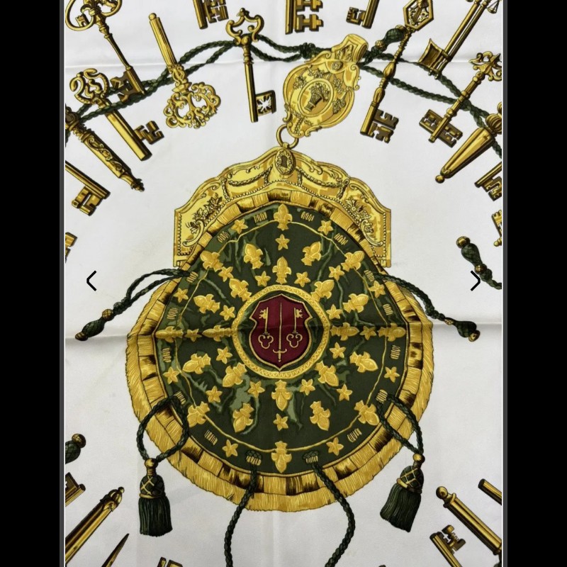 Herme's Carré 90×90 絲巾LESCLES財富之鑰圖案-2