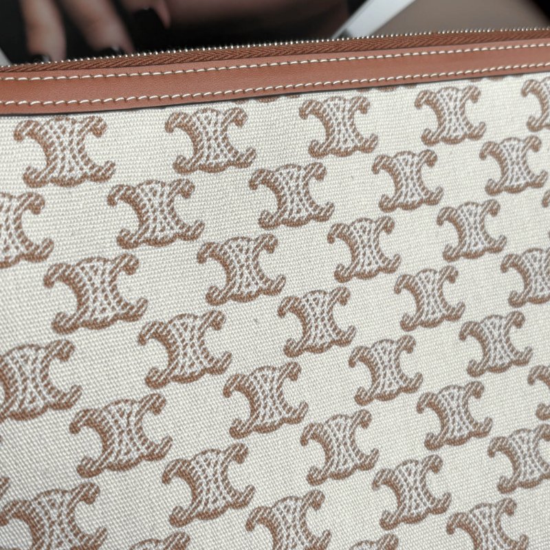 ::CELINE:: CUIR TRIOMPHE小號收納袋 手拿包 萬用包 化妝包-8