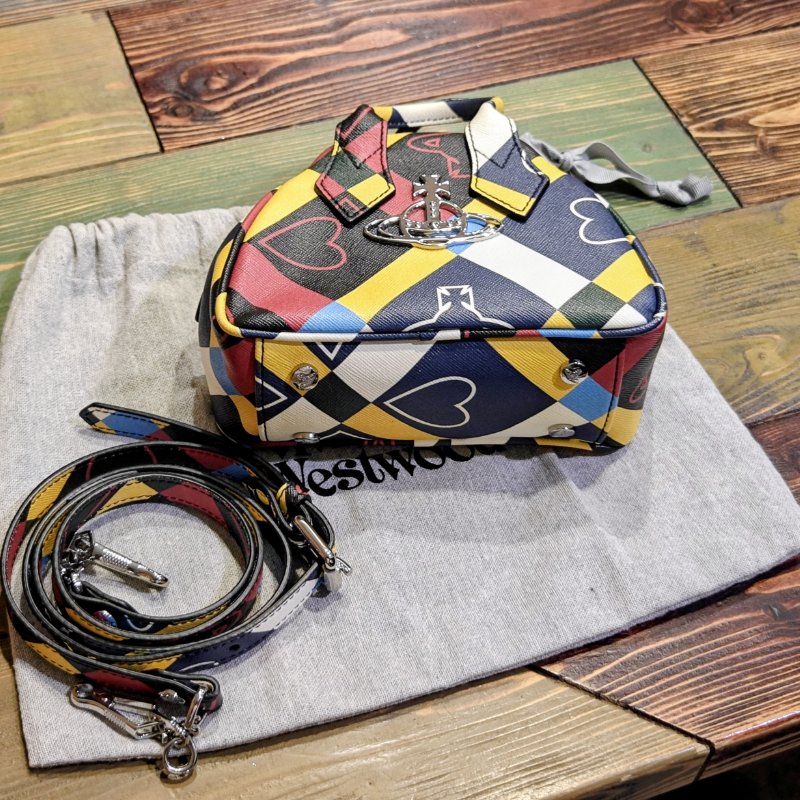 Vivienne Westwood Mini Yasmine 迷你保齡球包斜背包-5