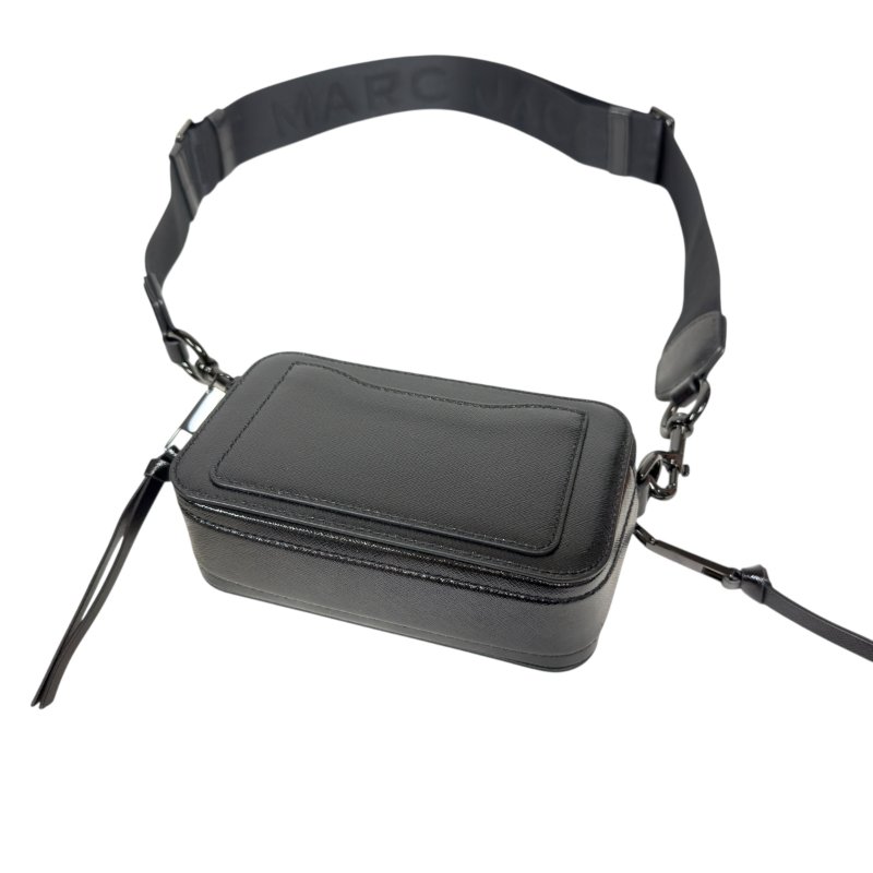 MARC JACOBS Softshot So Black 斜背包-16