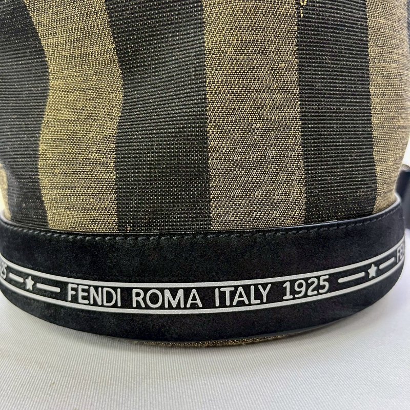 FENDI 直條紋抽繩水桶包-7