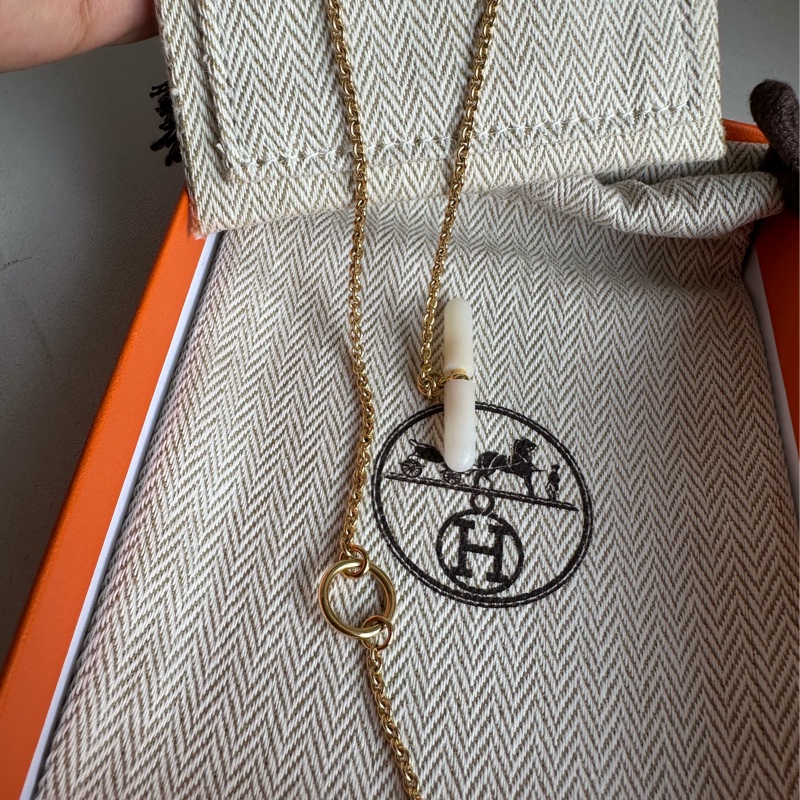 Hermes 好美呀奶茶色豬鼻子項鍊🥰-4