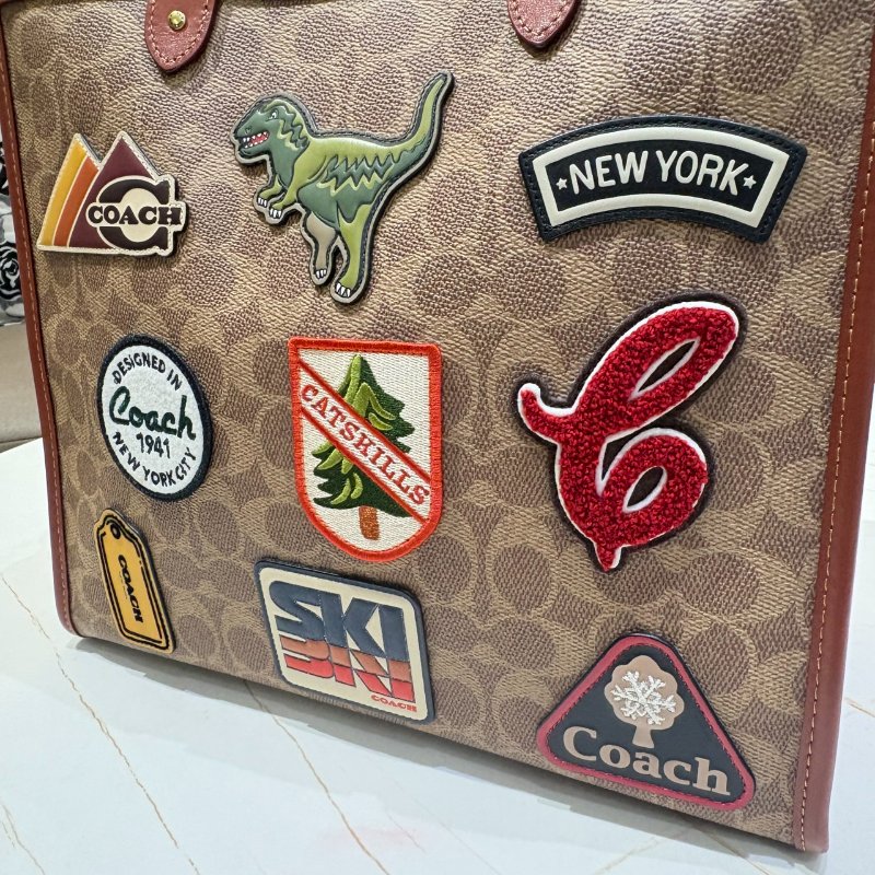 *SHIHNA名牌精品*COACH小恐龍 Rexy 徽章手提肩背包-5