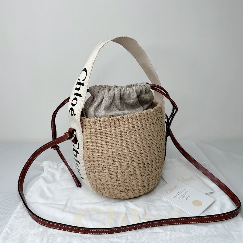 CHLOE Woody小號草編水桶包-1