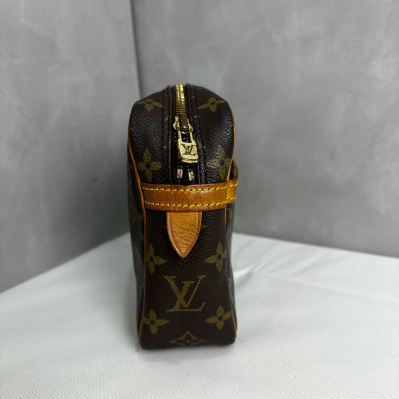 Louis Vuitton 23 手拿包-2