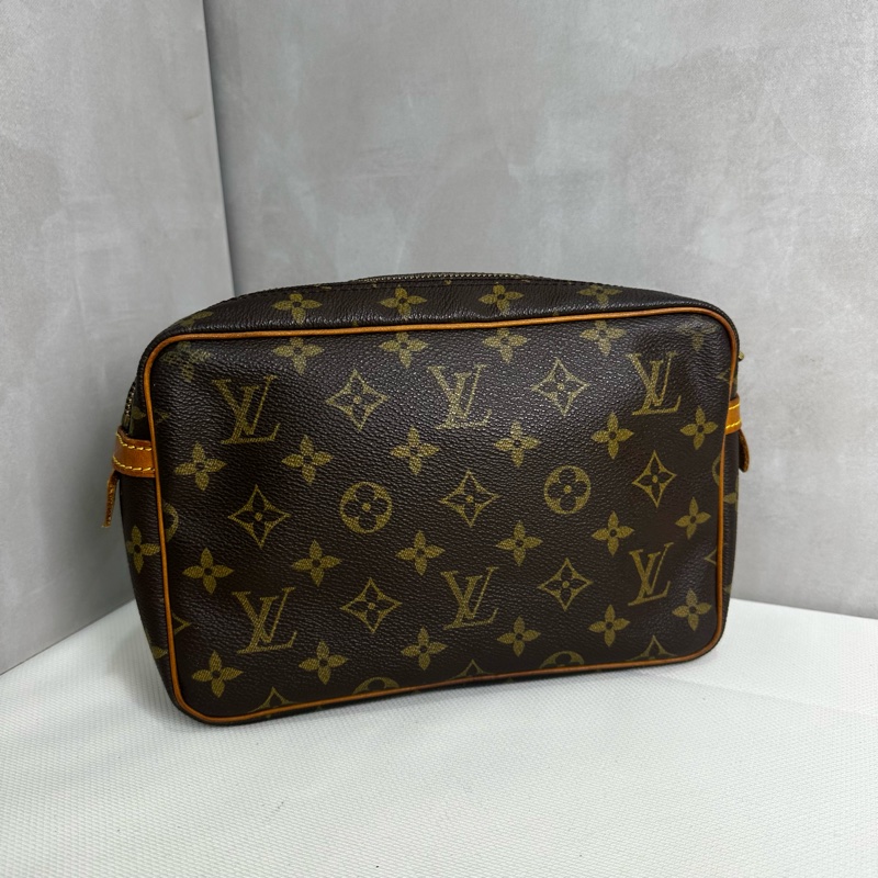 Louis Vuitton 23 手拿包-4