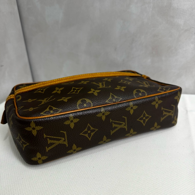 Louis Vuitton 23 手拿包-5
