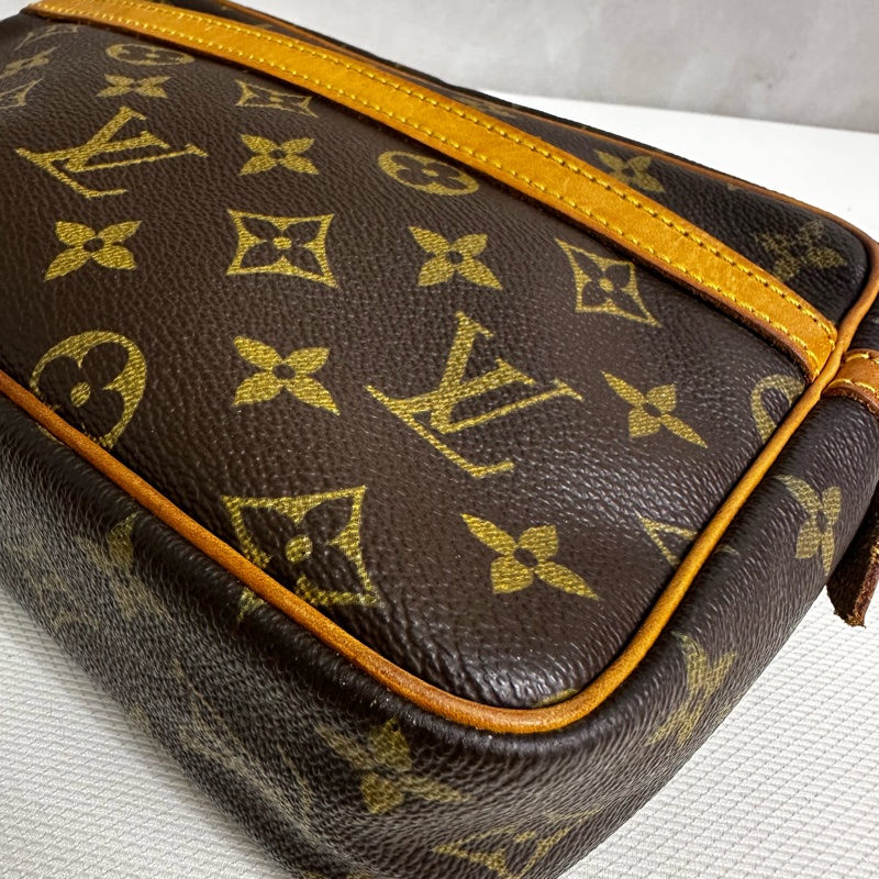 Louis Vuitton 23 手拿包-8