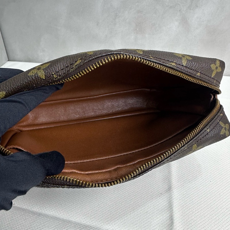 Louis Vuitton 23 手拿包-12