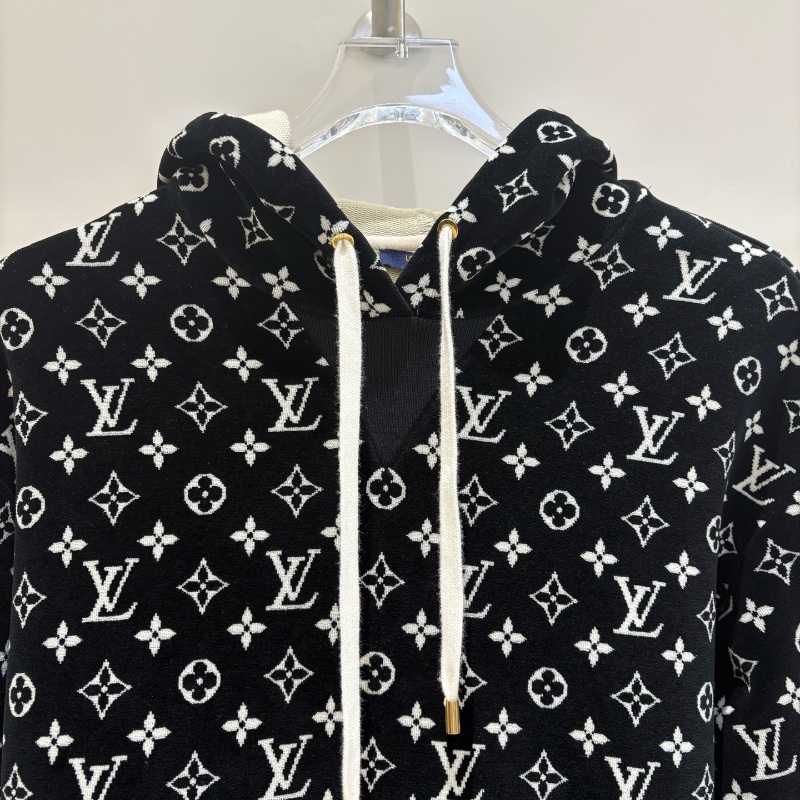 ❤️LV 滿印Logo外套-2