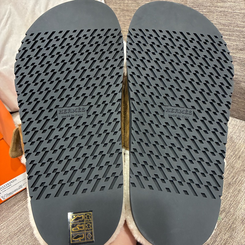 愛馬仕hermes chypre 二舅拖鞋 涼鞋 男款 麂皮 棕色 全新尺寸39.5-8