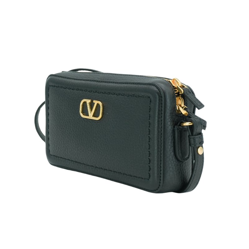 Valentino Garavani 金logo牛皮拉鍊斜背相機包(黑)-1