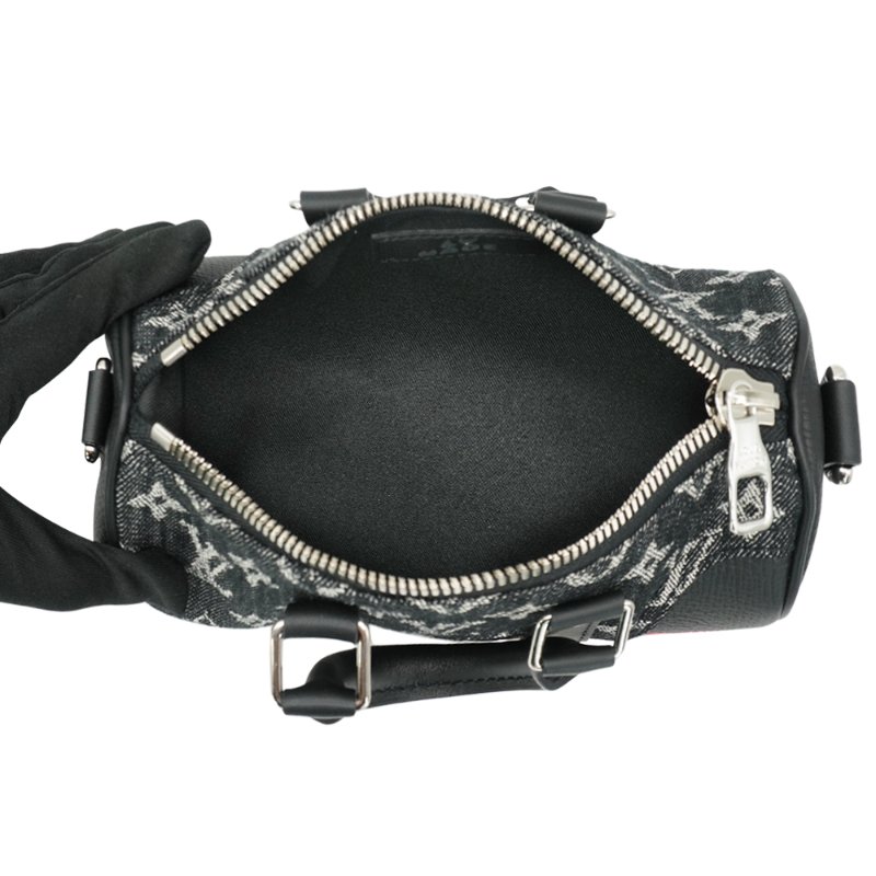 Louis Vuitton Nigo Keepall XS 愛心塗鴉牛仔布拚牛皮二用斜背包(M81010-黑)-4