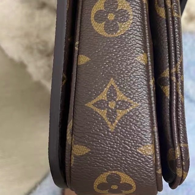 新款芯片款!Louis Vuitton 郵差包-7
