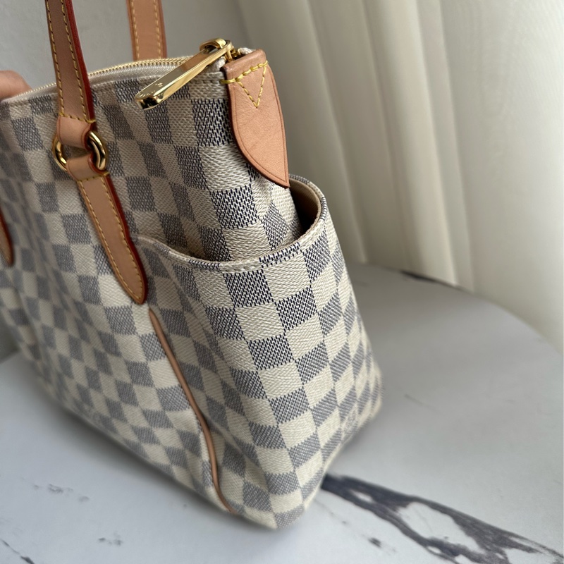 lv白色期盤天心包-6