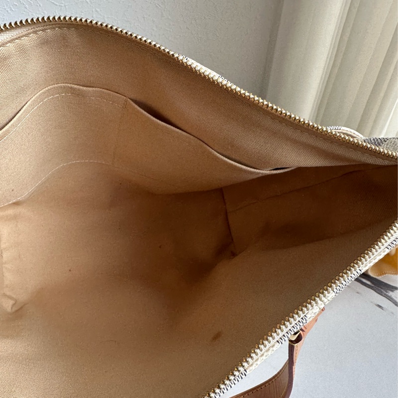 lv白色期盤天心包-12