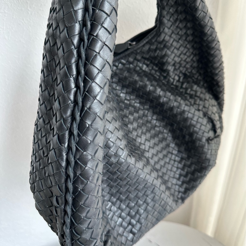 BV大黑色和尚包 超時尚-3