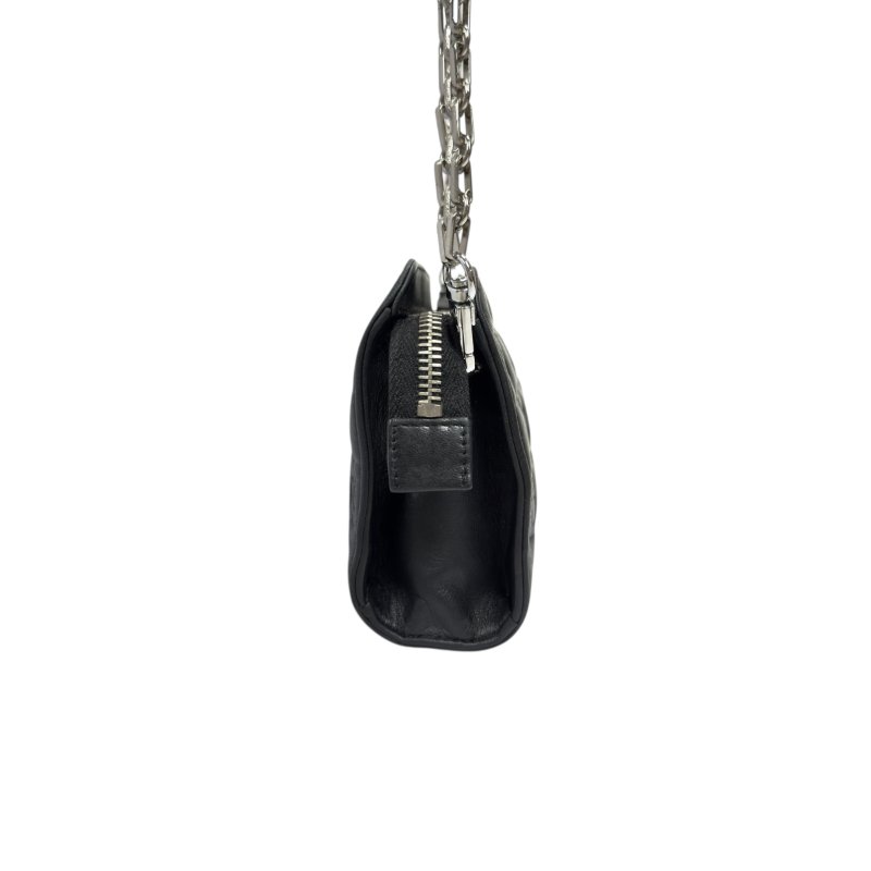 CHANEL *自加鏈>送無品牌扣+無品牌鏈帶* 斜背包-11