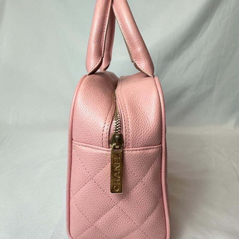 CHANEL MINI粉色保齡球波士頓包-2