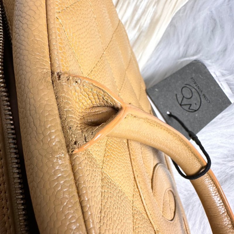 現貨Chanel奶茶色保齡球手提包-10