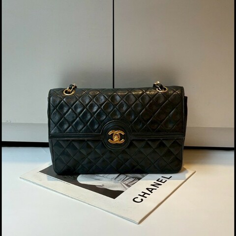 Chanel 金鍊黑羊皮菱格口蓋包 老香 vintage