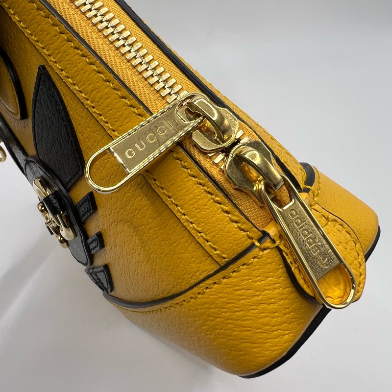 Gucci *adidas 联名贝壳包-11