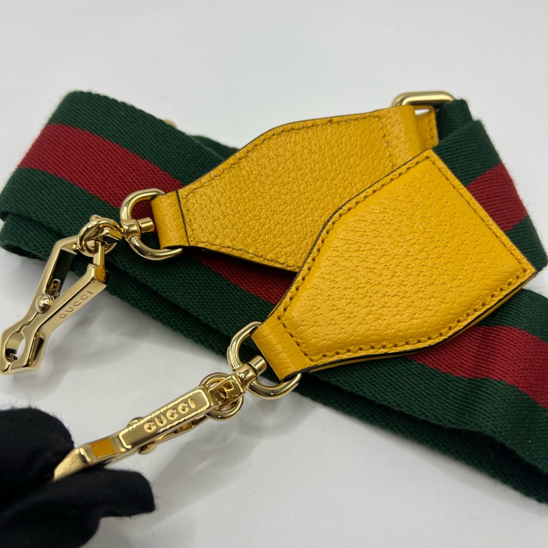 Gucci *adidas 联名贝壳包-13