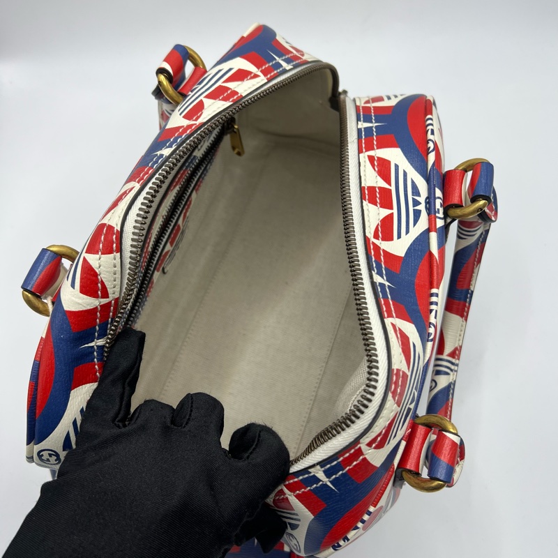 Gucci X Adidas 联名包-8