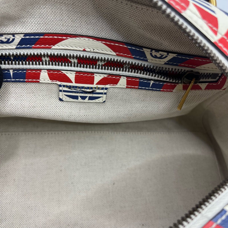 Gucci X Adidas 联名包-10
