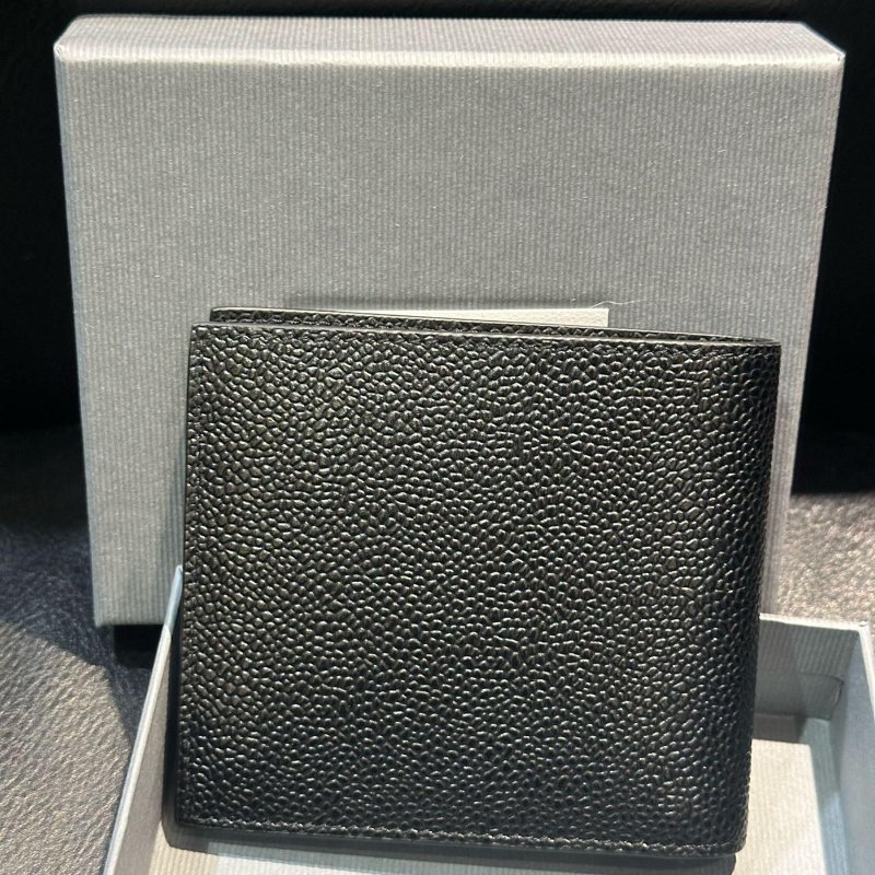 💎Han's house精品服飾💎Thom Browne TB 荔枝皮 短夾 意大利製 現貨 原價13900-4