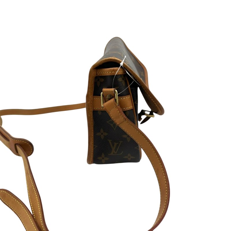 【美收精品】LV老花肩包 B-925【隔月月中將轉賣至日本 上架期限30天】-3