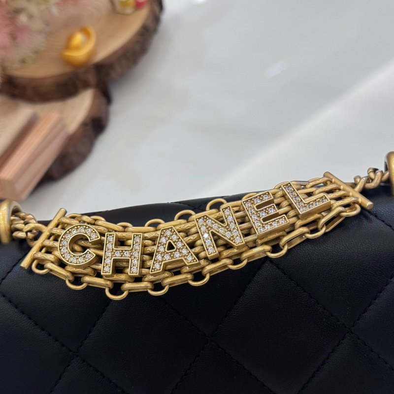 *SHIHNA名牌精品* Chanel 22S Mini Flap bag 鑲鑽字樣提把迷你口蓋手提/肩背二用包(黑色/金釦)-2