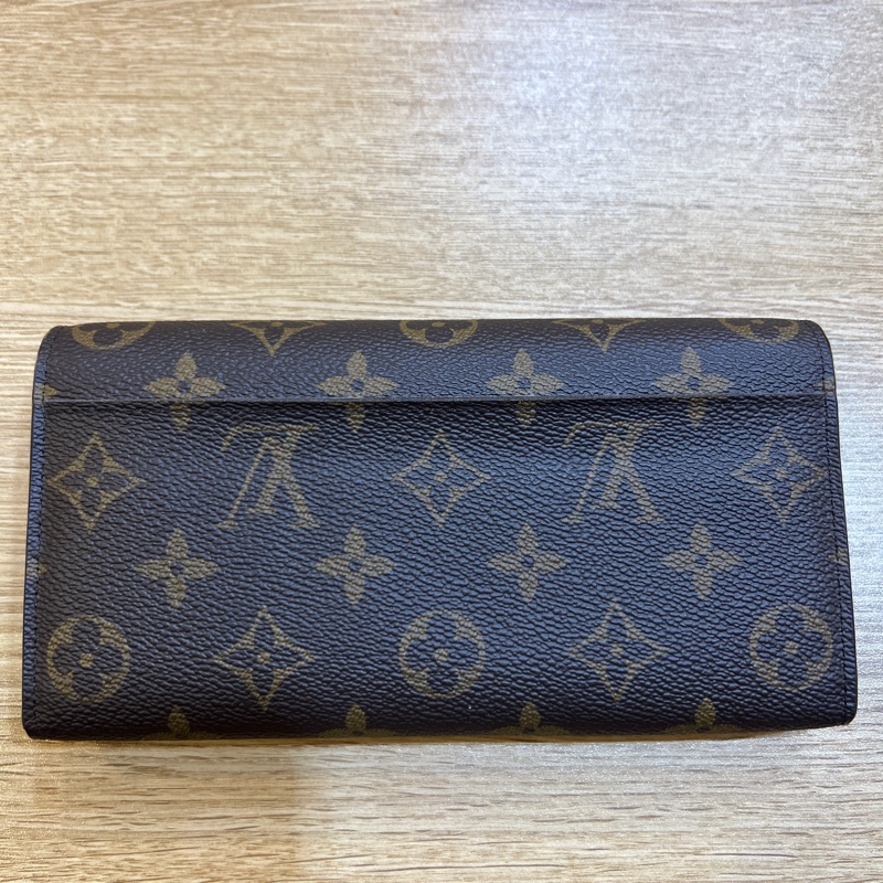 LV長夾,附盒子,防塵-3
